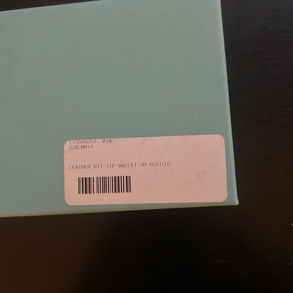 New! Tiffany & Co. “Return to Tiffany” Compact Zip Wallet - “Hibiscus” leather - Picture 14 of 14